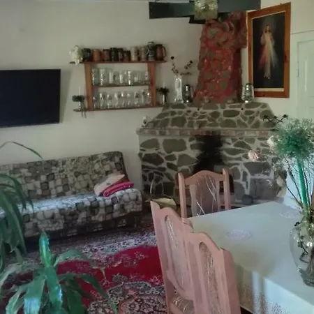 Pod Debami Farm stay